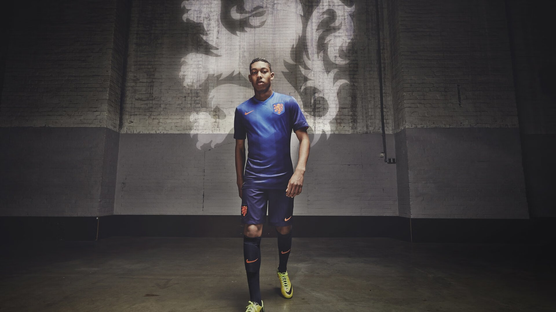 切尔西带队取胜！塔图姆重要时刻反败为胜观众掌声雷动