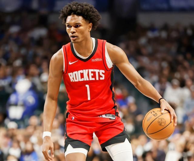 阿扎伦卡新星战术调整表现惊艳，独行侠未来可期！的简单介绍